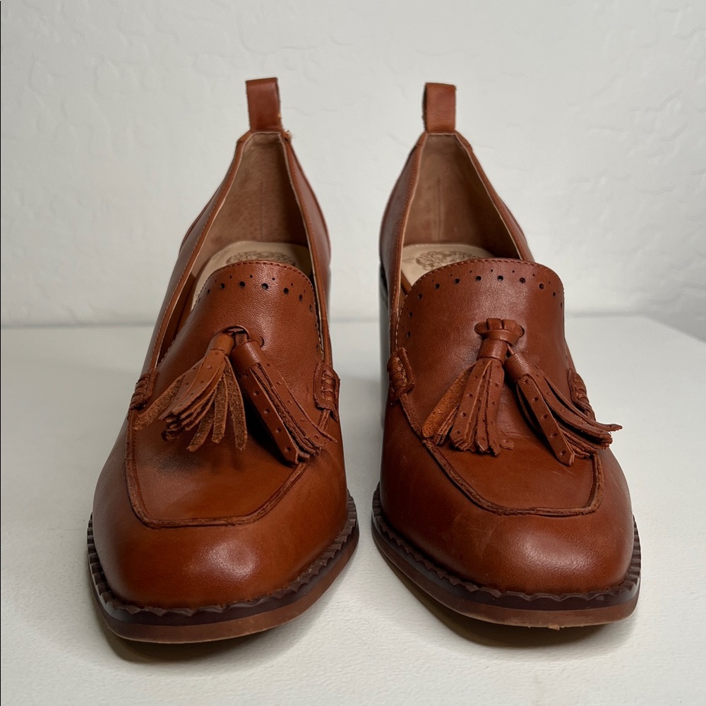 Vince Camuto Caiana Loafer in Cognac, Size 10 - Picture 7 of 11